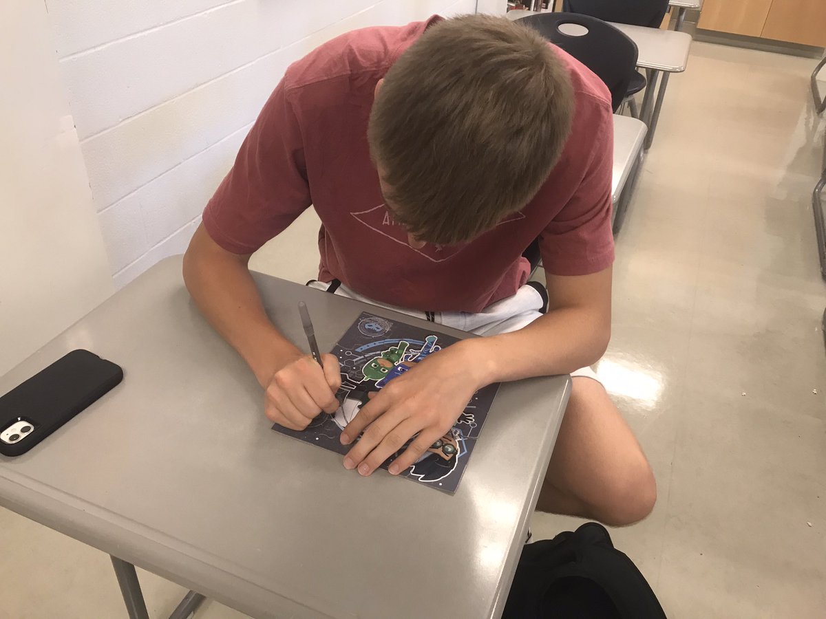 Cahill_English's tweet image. We’re using puzzles today in #APResearch to simulate “finding the gap” in the literature. Can’t wait to see what these kids do this year!  #Cahill125 #RHS