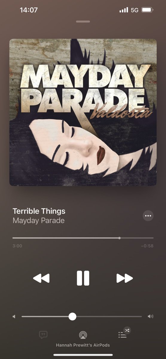 hannah_p99's tweet photo. When you’re in a good mood and this song comes on…. >skip* https://t.co/dIaxNPH2Lj