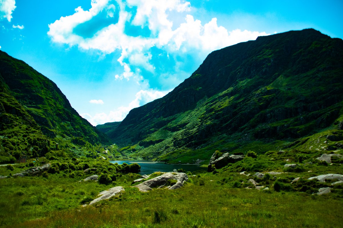 gapofdunloetour's tweet photo. Another beautiful day in the Gap of Dunloe!

#GapOfDunloe https://t.co/9kd9XVav7k