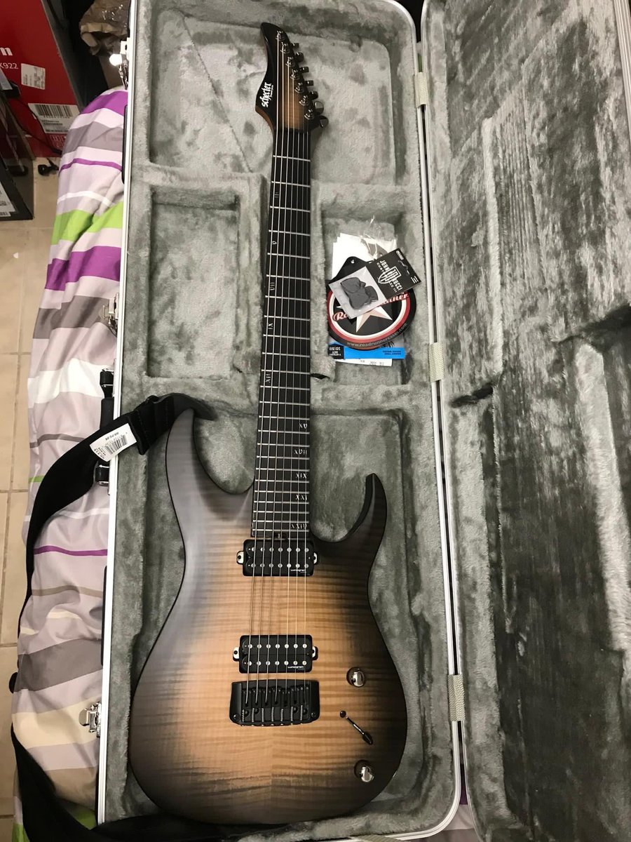 Joe_Korkis's tweet photo. Newest 7 string, Schecter Banshee Mach 7 🤘 https://t.co/IGPDxDjmsR