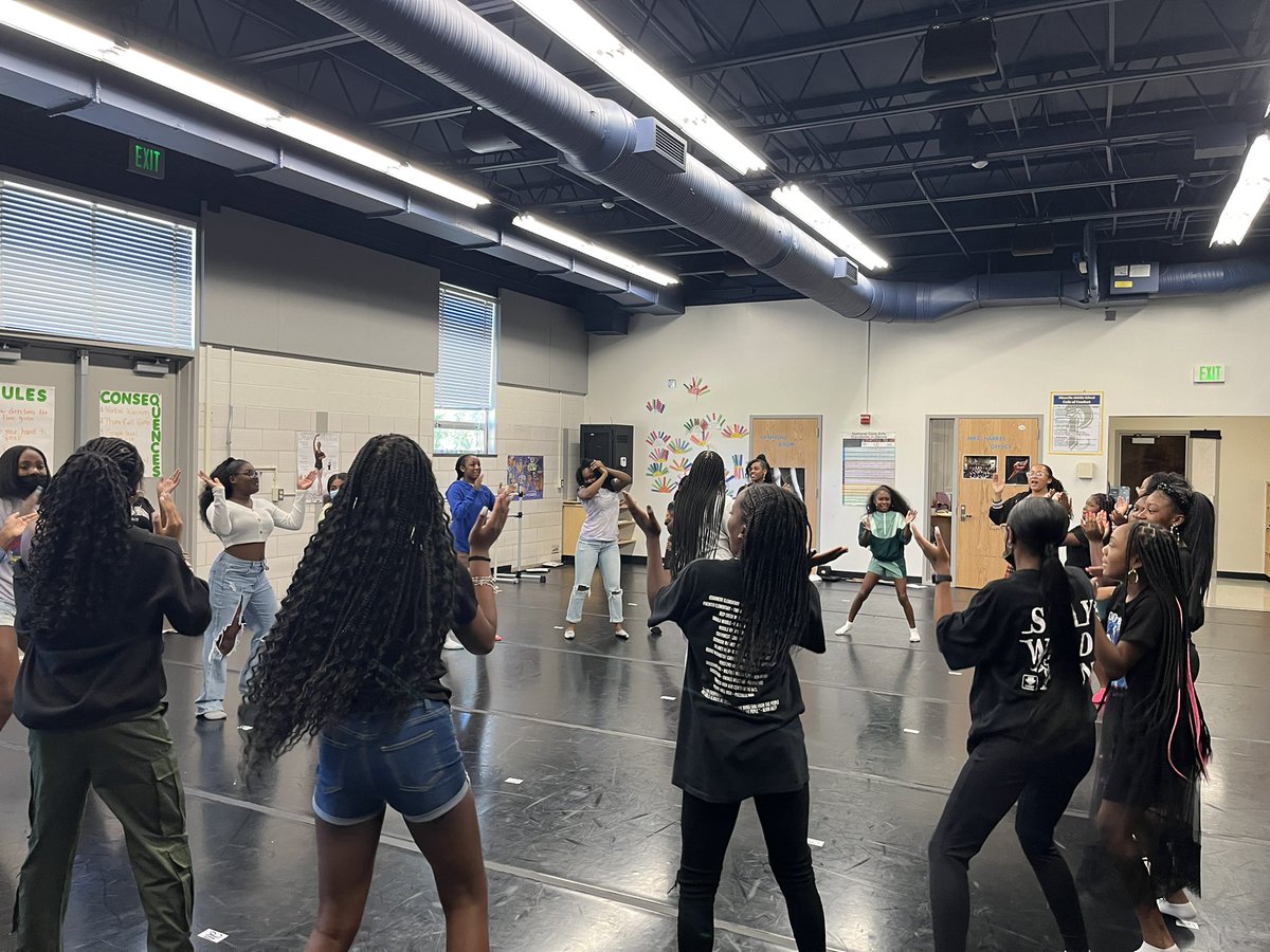 Stephanie Crockett tweet media