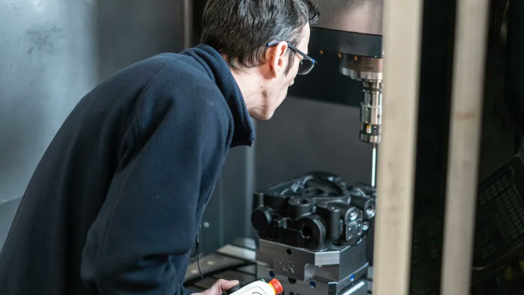Autodesk Fusion tweet media