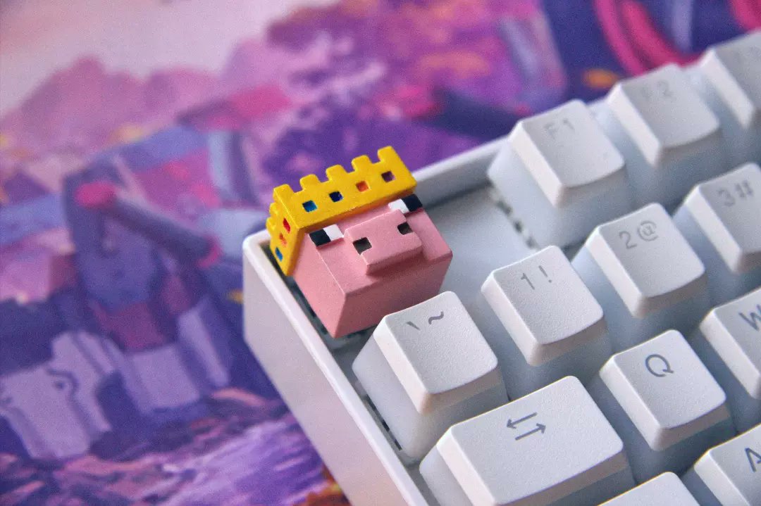 GGKeyZ's tweet photo. Technoblade Keycap finally up on our store! 👑🐷

Use code 'NEVERDIES' for 20% off

https://t.co/zBsDBNNJtn

#technoblade #technobladeneverdies #keeb #keycap #minecraft #minecraftkeycap https://t.co/pTgD7WXMo8