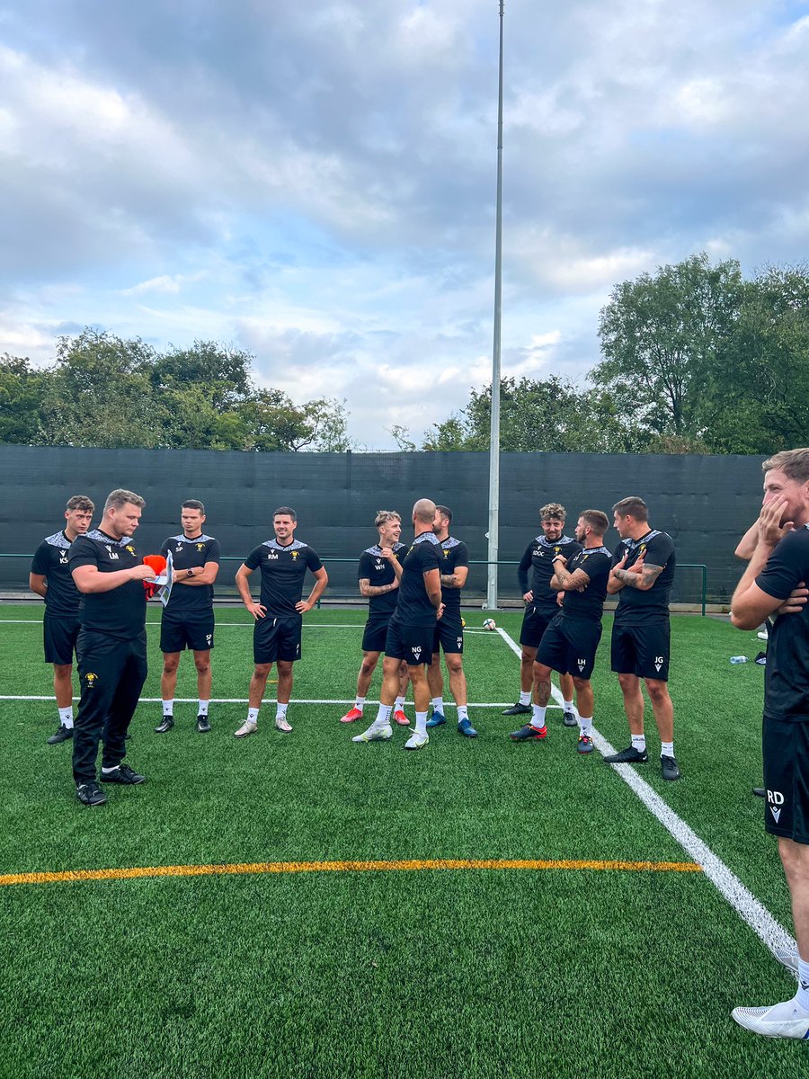 GoodwickUtd's tweet photo. The last training session for the 1sts and 2nds before their first game of the season 🔴⚽️⚫️
#RAGURA2022 https://t.co/gzKuw4mMUK