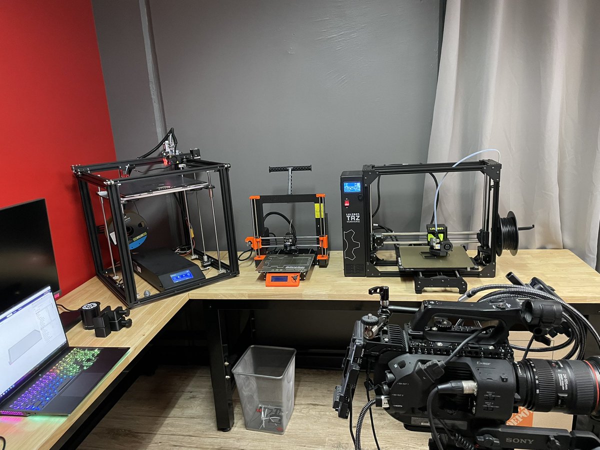 JayzTwoCents tweet media