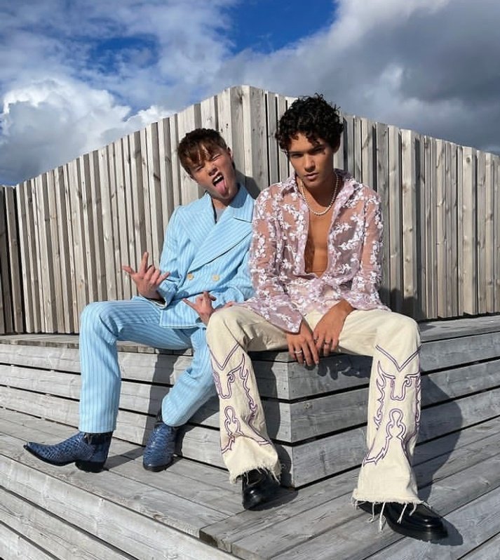 lvndonkit's tweet photo. EDVIN'S HAIR IM NOT OK https://t.co/5TyIrdSPIc