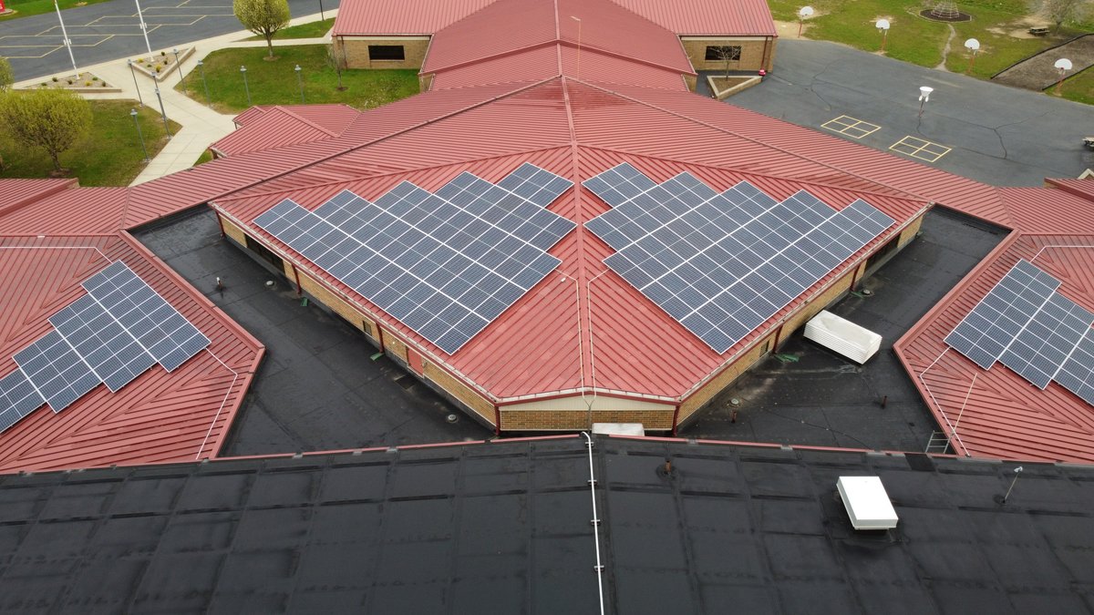 Our first #solar projects in the state of #Ohio! We developed two projects for Symmes Valley Local School District in Willow Wood, OH with TMI Electric. The projects will:

💰Deliver $150k in lifetime savings
🏭Reduce over 6,800 tons of emissions
🔨Create ~10 lifetime job years