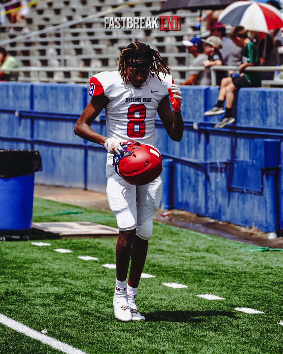 nlmbzee's tweet photo. My mama say I’m winnin but it’s pain and reward☝🏾. #1KLAN #LLDAGUYS https://t.co/JCVTHnxqzk
