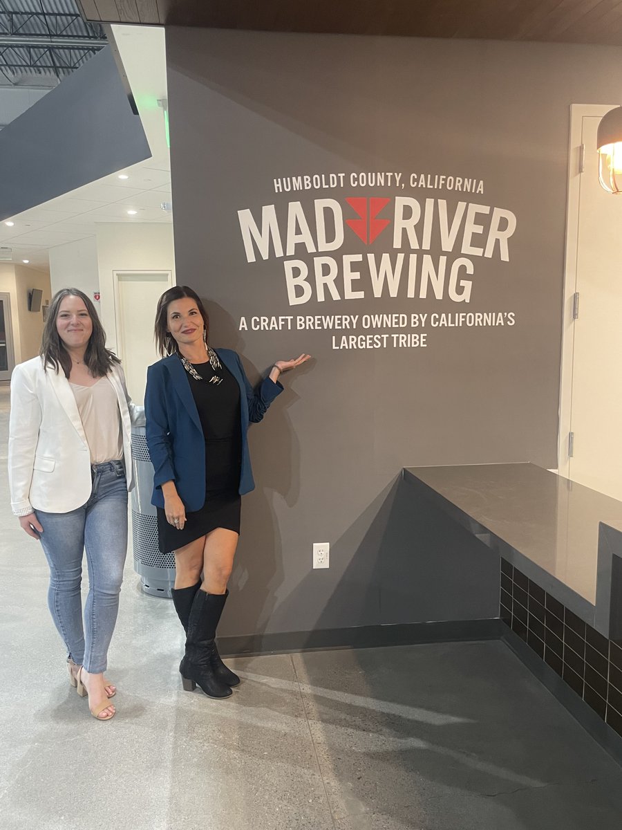 madriverbrew's tweet photo. Yesterday at @TechCUArena home of the @sjbarracuda  we got to see the reveal of the East Bar—featuring MRB! The first tribal brewery partner in the AHL, and the first tribal bar in a professional arena—you can enjoy the taste of Mad River Brewery classics while watching the game! https://t.co/UV6uziYcOj