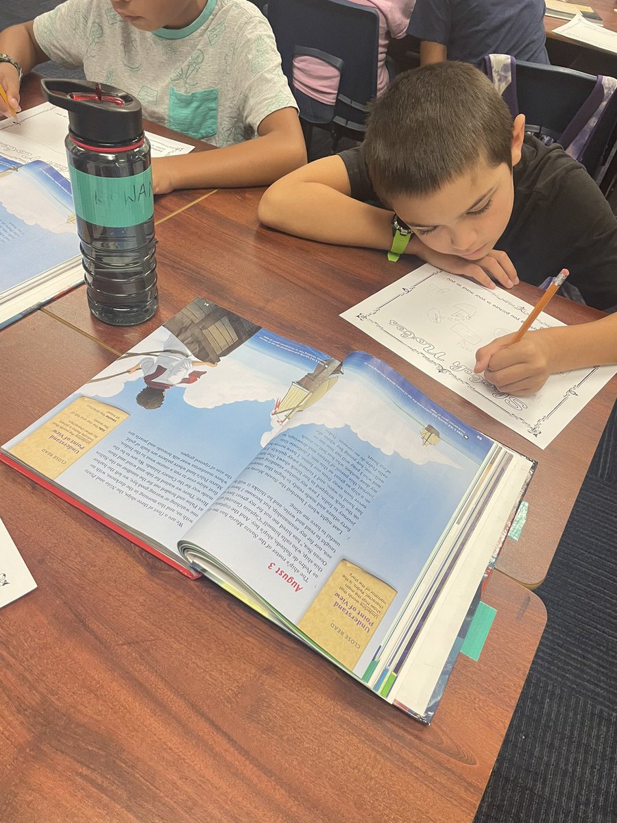 MsAitkenMPE's tweet photo. We’re rethinking how we do our first reads by sketching what we visualize as we read a historical fiction text. @HEBISDpeople #ParrotPride #MidwayParkElementary https://t.co/LQbCvGMxQQ