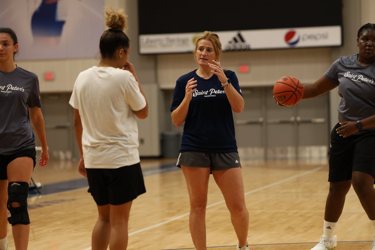 Saint Peter's Women's Basketball tweet media