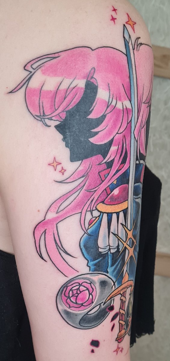 Amadriel's tweet photo. Hello LGBTQ+ Community, I hope you appreciate those pics of my now sparkling right arm ✨💍✨ 
 #shoujokakumeiutena #少女革命ウテナ https://t.co/pn2K3Gtjlm