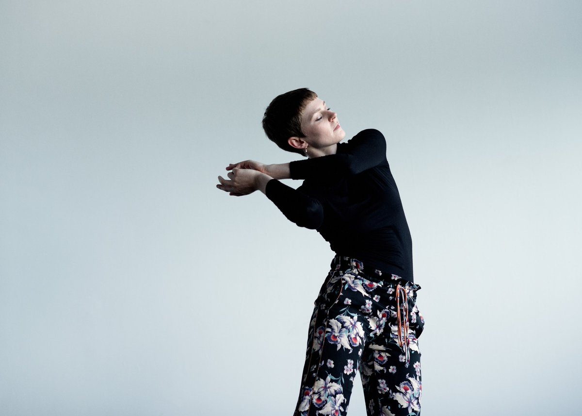 As the new academic year arrives so does a feeling of new starts. Getting some new photos has been on my list for a while &amp; now feels like a good time to share one. I had a wonderful afternoon with Camilla Greenwell a few months ago &amp; couldn’t recommend working with her enough!