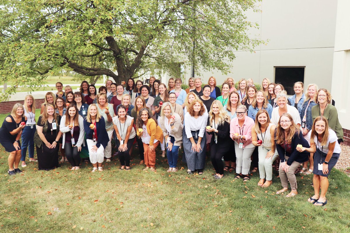 GrantWoodAEA's tweet photo. Every good educator deserves an apple! Our East Region Team met for the first time this school year and kicked things off with a new theme for the year, "Getting to the Core." Go team!
.
#IAedChat #IowaSchools #AnAppleADay #GettingtotheCore https://t.co/QJibfLtnbO