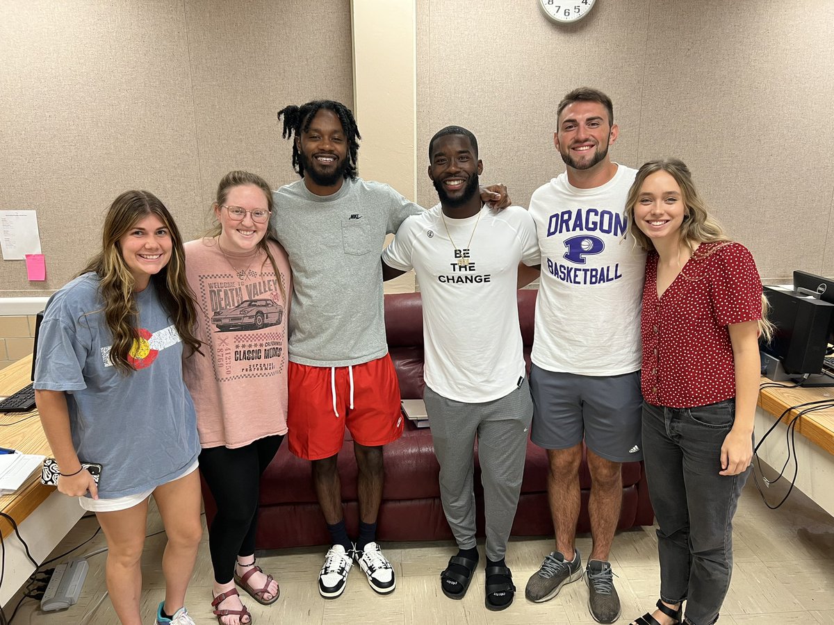 Look who came to see up today! Good luck tonight! Go Rillas!