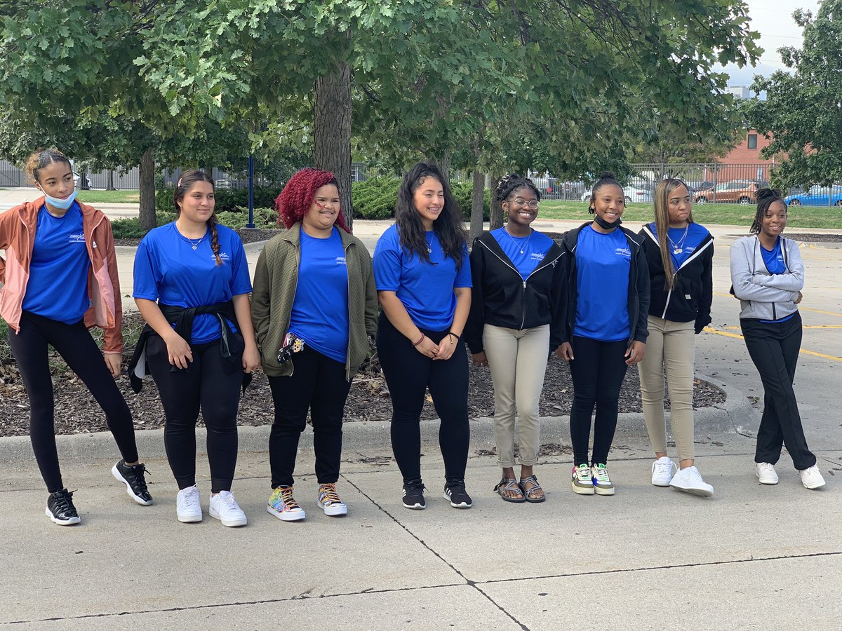 OPS_NorthHigh's tweet photo. #OPSProud of these Vikings for representing @OmahaPubSchool at the @GirlsIncOmaha luncheon today! #placetobe https://t.co/4LfinPVA4C