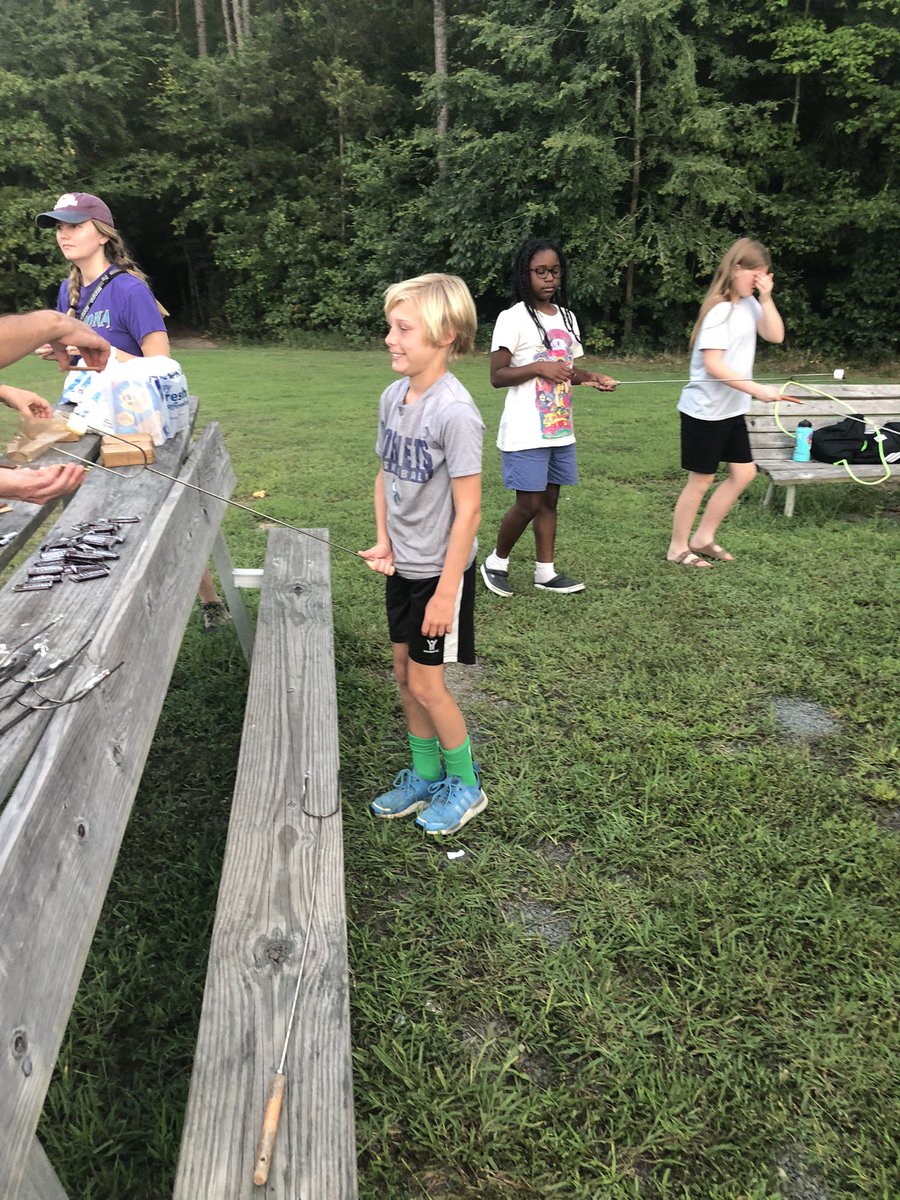 WCDS_Middle's tweet photo. Give me s‘ more! #WCDSMiddleSchool https://t.co/jg6YW6cWVD