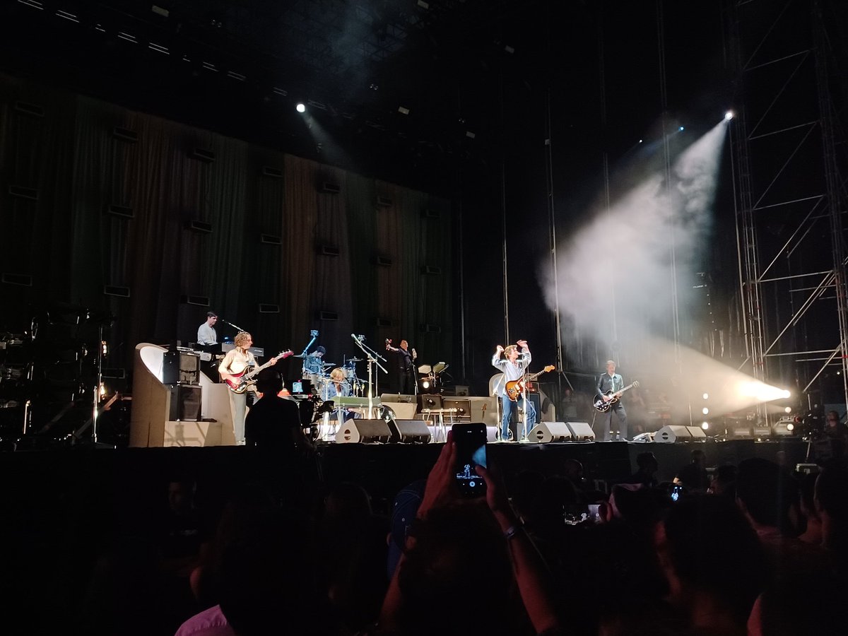 Viernes de la jungla tweet media