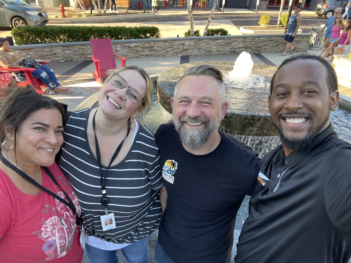 Linda Stillwell tweet media