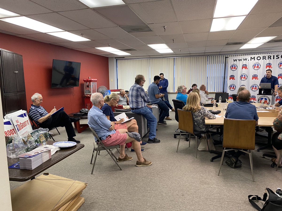 MorrisGOP's tweet photo. Our Voter Integrity Workshop is Packed with our Grassroots members of the Morris County Republican party! We are going to Win BIG this November! #ProParent #ProPolice #ProTaxPayer #Winning #WeRGrassroots https://t.co/lA0fogailh