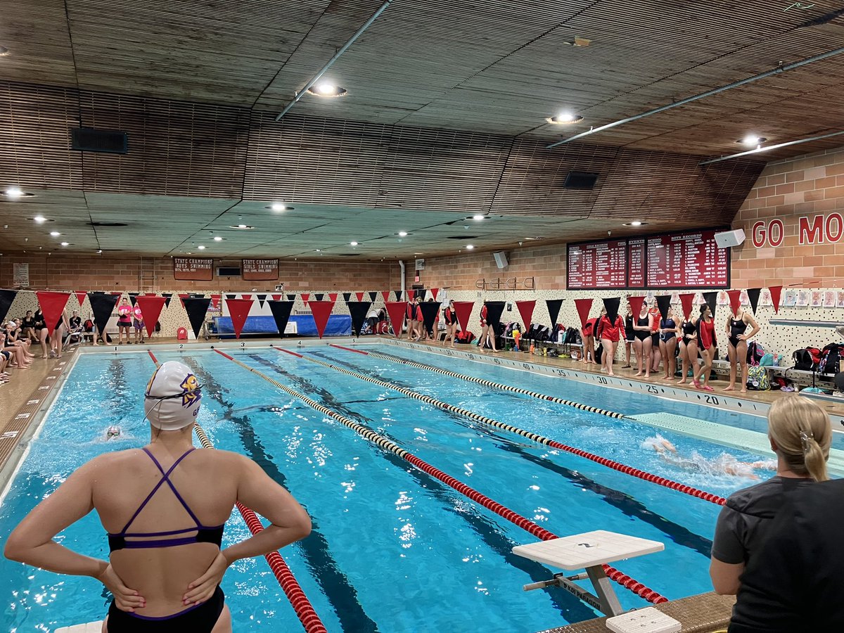 MasonCityAD's tweet photo. First home girls swim meet back at JAMS! Packed house! https://t.co/fx4PZjf6K1