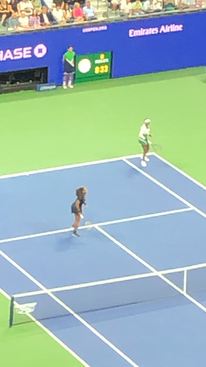 CAN’T BELIEVE I’M HERE!!!!!!!!!!! WATCHING SERENA AND VENUS PLAYING TOGETHER!!!! DREAM COME TRUE!!!! AAAAAAAAH #USOpen #SerenaWilliams #VenusWilliams <a href="/usopen/">US Open Tennis</a>