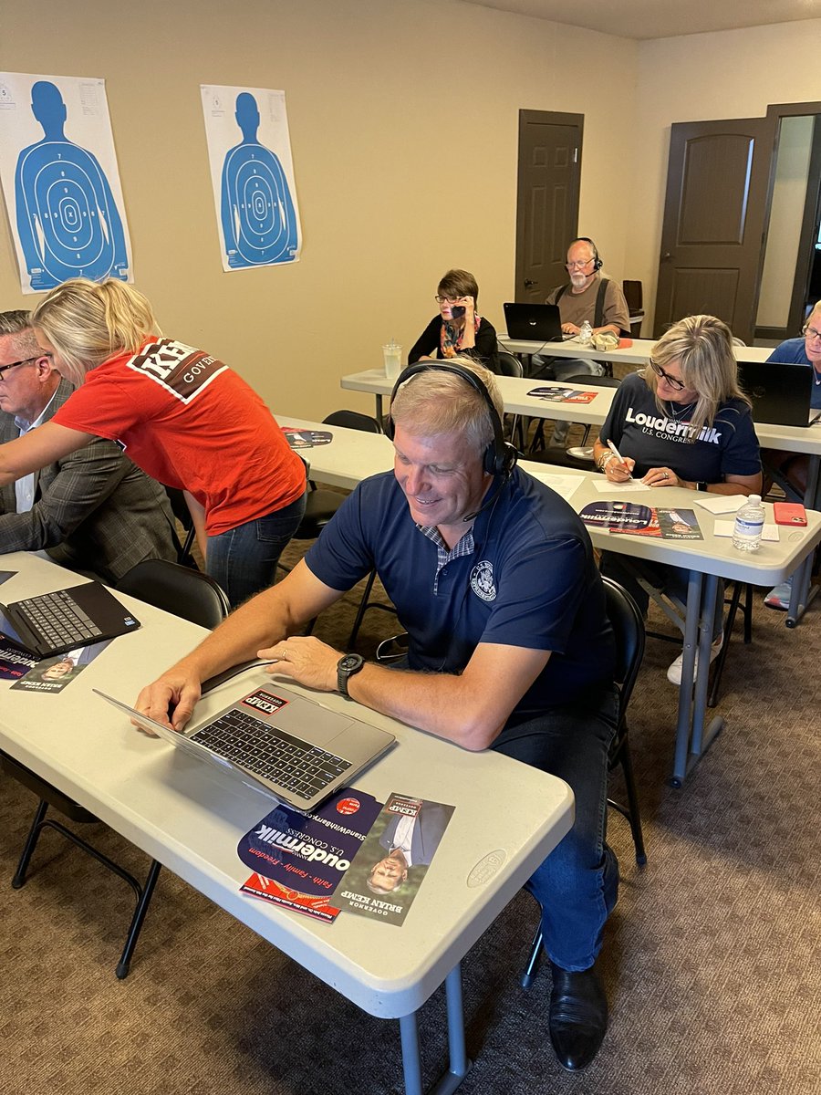 TeamKempGA's tweet photo. Thank you, @standwithbarry for joining #TeamKemp for our call night in Canton! We’re 68 days out, and Republicans are united to stop Stacey Abrams and keep Georgia RED! #gapol https://t.co/srVUZfTHhf