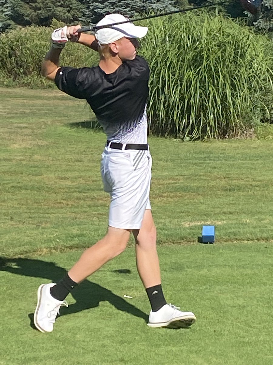 WarriorGolf4's tweet photo. Carrollton Boys Golf defeats Minerva @ Great Trail
152-179 Isaac Warner 38
Jaxon Rinkes 35 Colton Moore 37
Cayden Rininger 42 https://t.co/2mPXYyF70u