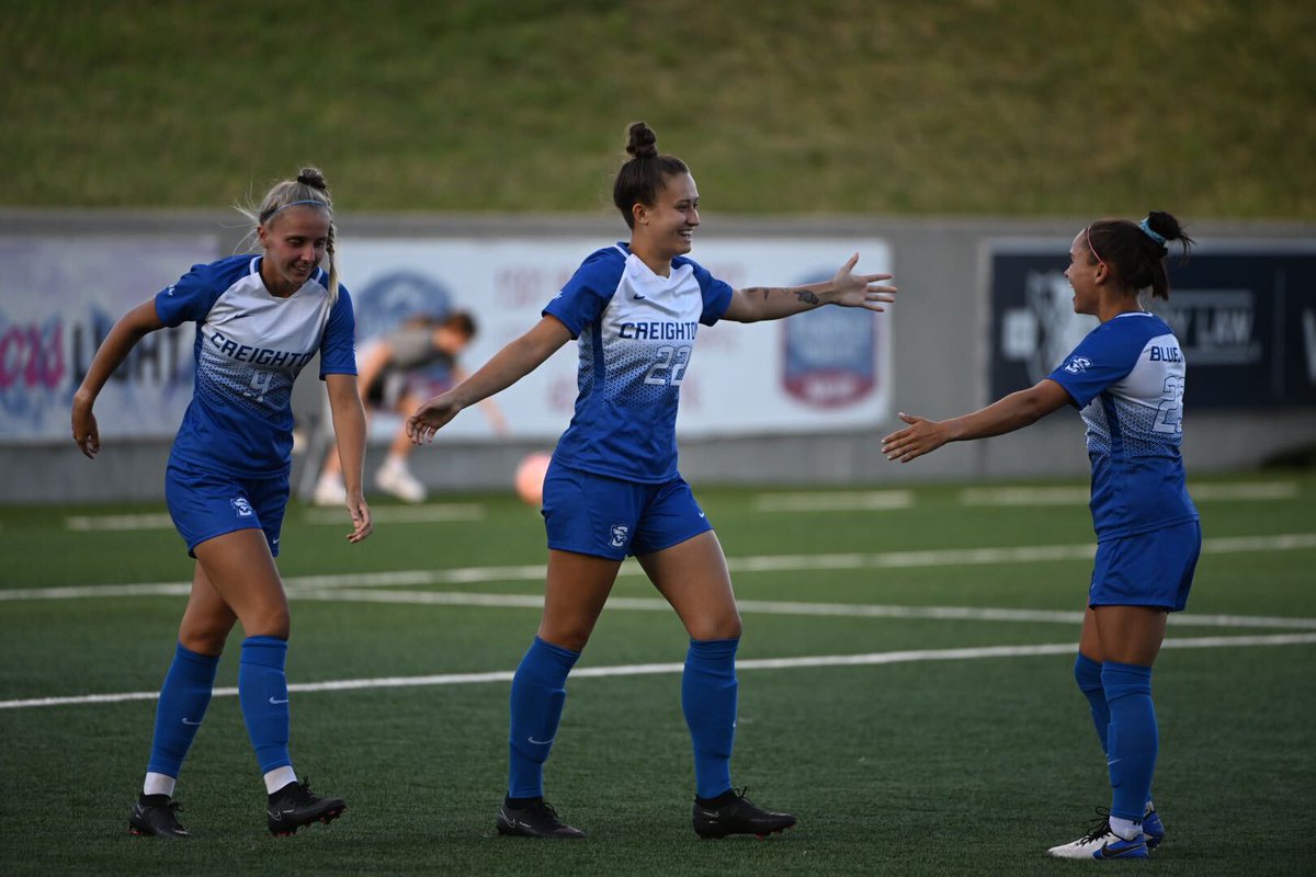 CreightonWSoc's tweet photo. Jenny Grissom's goal just 70 seconds into the match is the fastest by a Bluejay since Franny Hylok scored in just 35 second against Drury on Oct. 18, 2002.   

#GoJays https://t.co/2adXf7aYOl
