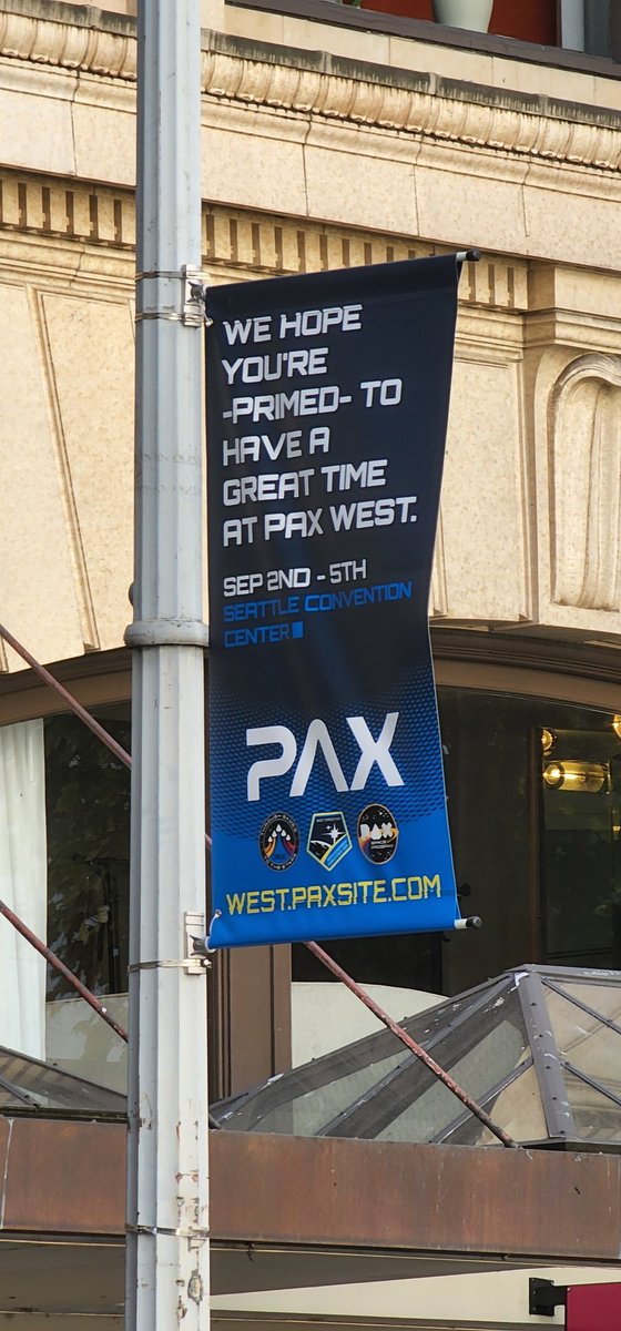 PacNWxmaslights's tweet photo. @pax @pax I see what you did there.....
#PAXWest #paxprime https://t.co/9QhuOl9Gor