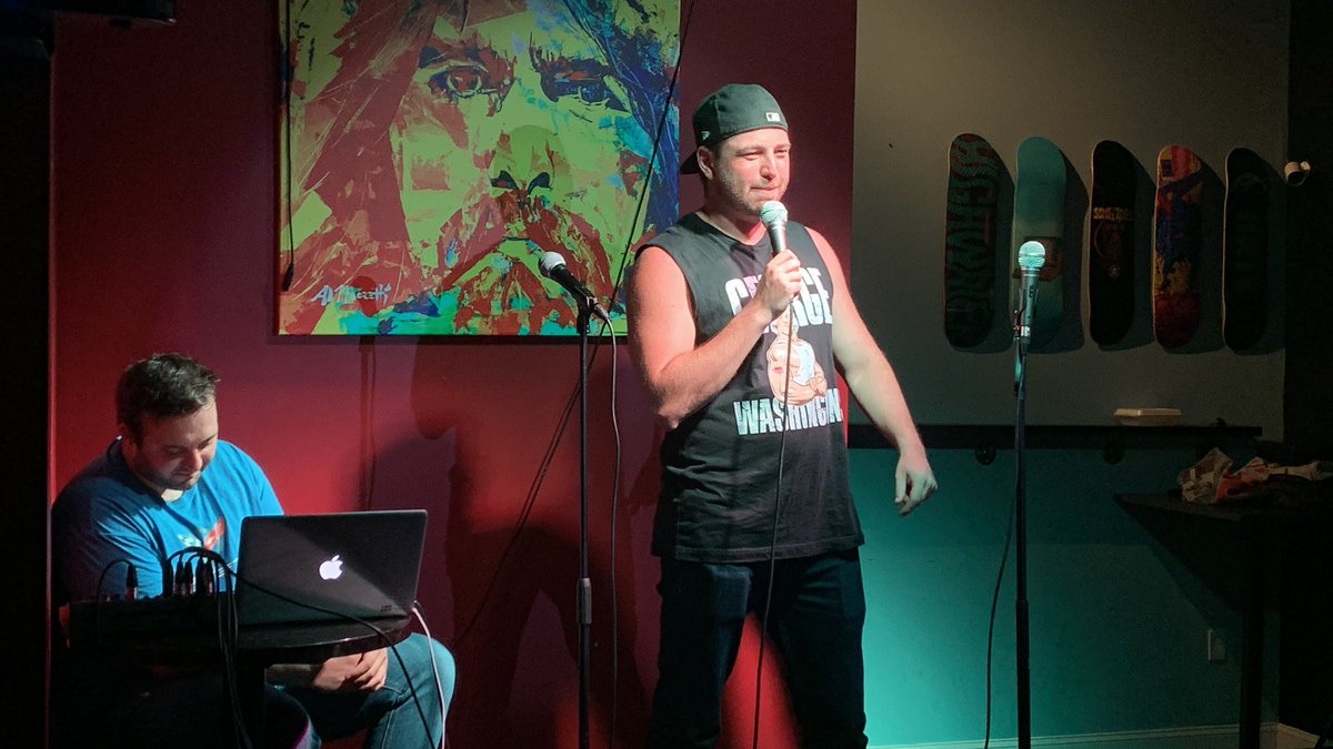 ComedyFightNYC's tweet photo. TONIGHT 10pm!! Philly always has a great time any night and tonight is a KILLER night!!

Join us for a night of heavy hitting battles, a boisterous crowd, and a legendary judges panel of favorites!

Streaming ONLY on our YouTube page. Link in bio!! https://t.co/BPZmx3ZxEU