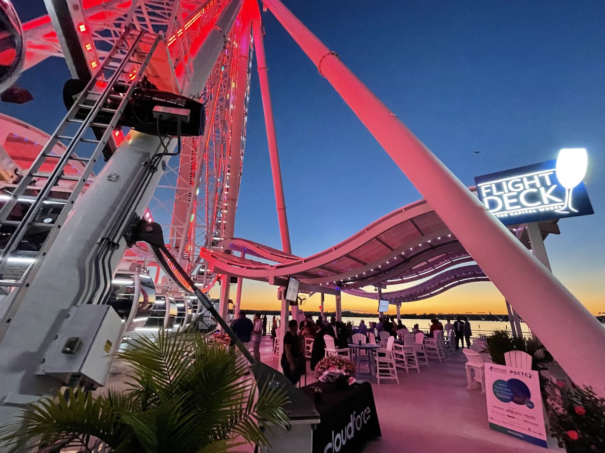 MDTechCouncil's tweet photo. Maryland Tech Council thanks all who came for a beautiful night @CapitalWheel #MTCPGCTC #Cloudforce https://t.co/KDnGPmosRb