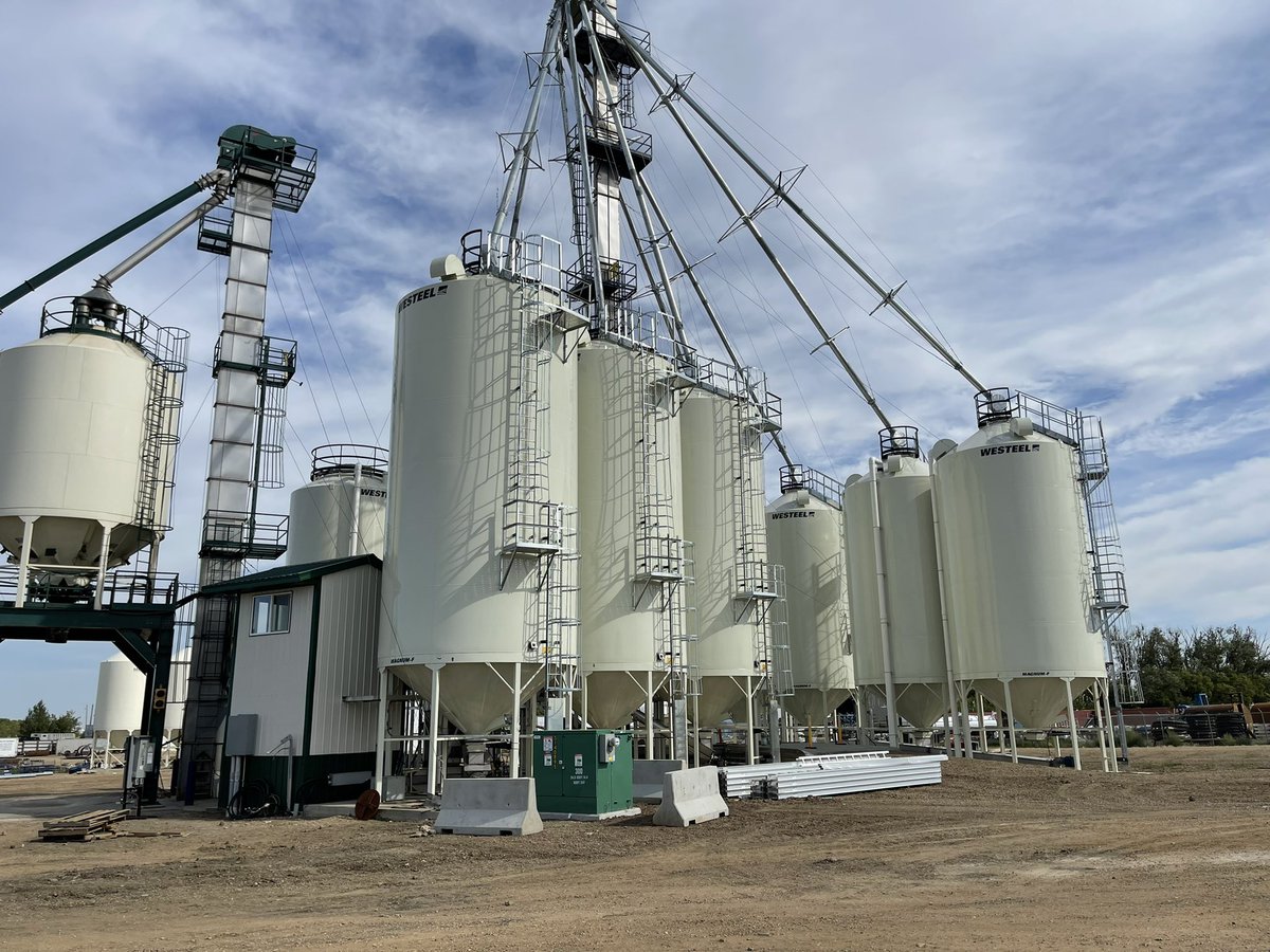 Devon Hillyer tweet media