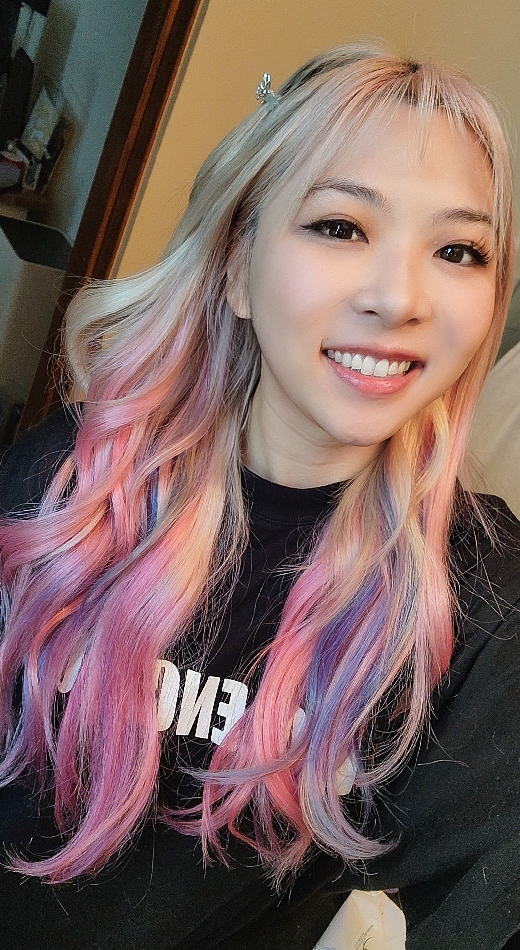 yvonne 🎀 on Twitter: "colors!! 💜💗💙 https://t.co/G1zrT38XhH" / Twitter