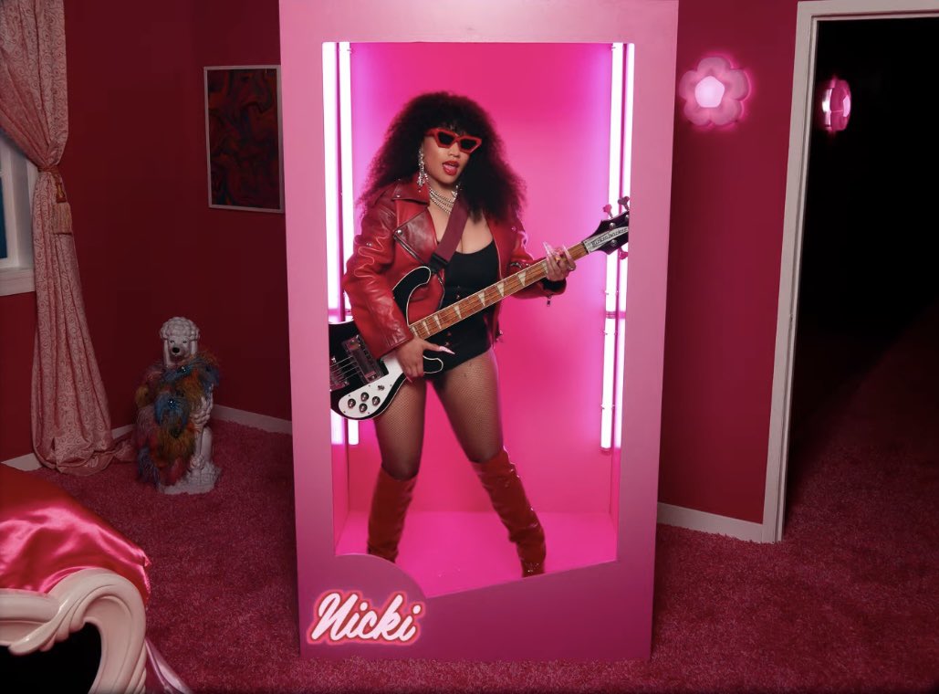Pop Crave On Twitter NickiMinaj Has Released The Super Freaky Girl pop-crave-on-twitter-nickiminaj-has-released-the-super-freaky-girl