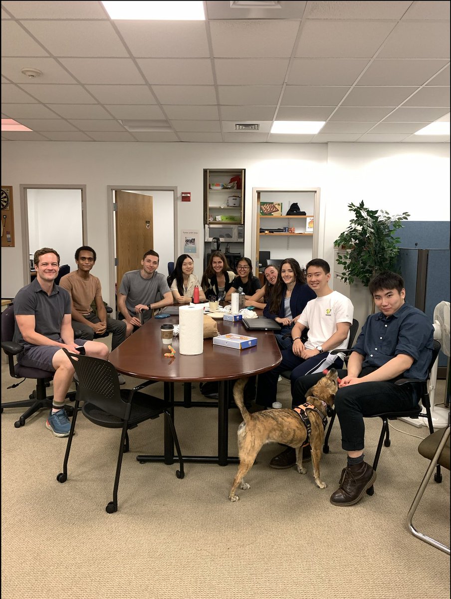 Lab lunch :) This week, we're excited to welcome 
<a href="/MarcusTrenfield/">Marcus Trenfield</a>, <a href="/jowylie2/">jordan wylie</a>, <a href="/SSyropoulos/">Stylianos Syropoulos</a> &amp; Trys Loustau to the lab!