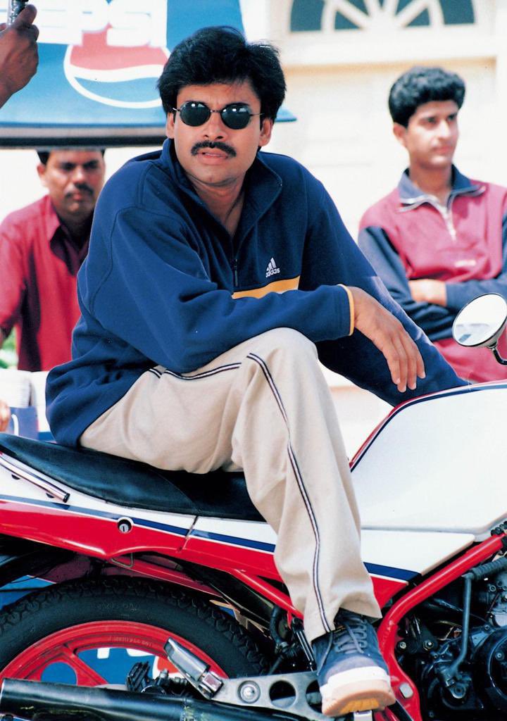 chinnatigerr's tweet photo. Happy birthday Kallan Babai!
#HappyBirthdayPSPK https://t.co/UCegPcE01f