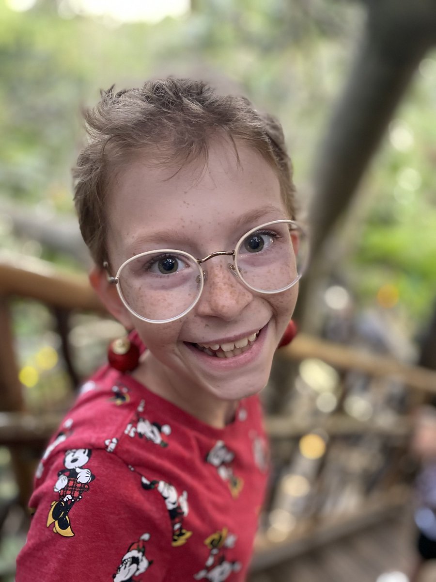 Today marks the start of #ChildhoodCancerAwareness month. It is also the day four years ago our sweet Ev was diagnosed with cancer. We have lived 2.5 years without her now due to this horrific disease. You can #gogold this month by sharing Ev’s story. Talk about #ChildhoodCancer