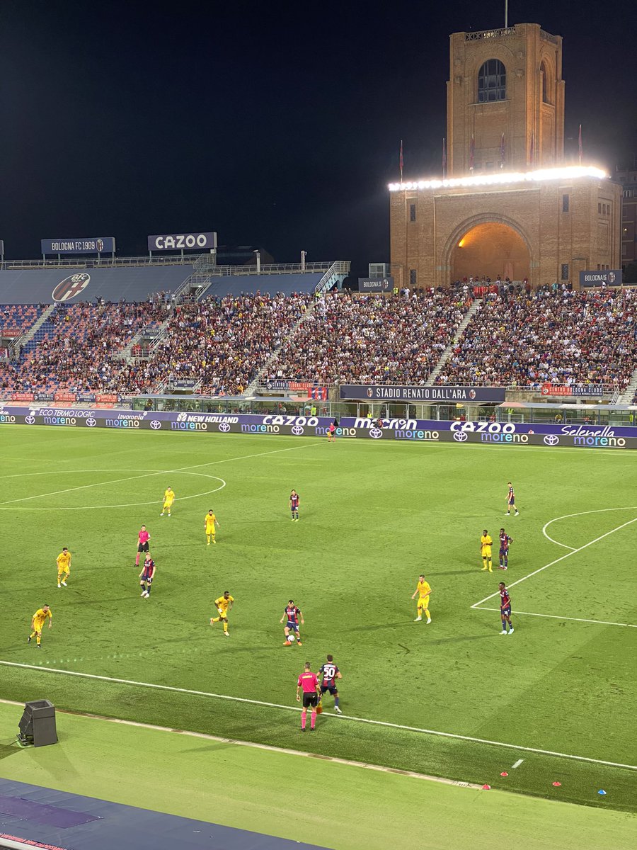 sicurocanasta's tweet photo. Si replica! ⚽️
@BfcOfficialPage 🔴🔵
#BolognaSalernitana

Grazie @socios @SociosItalia 🏟
#bemorethanafan https://t.co/xdDikrx3cy