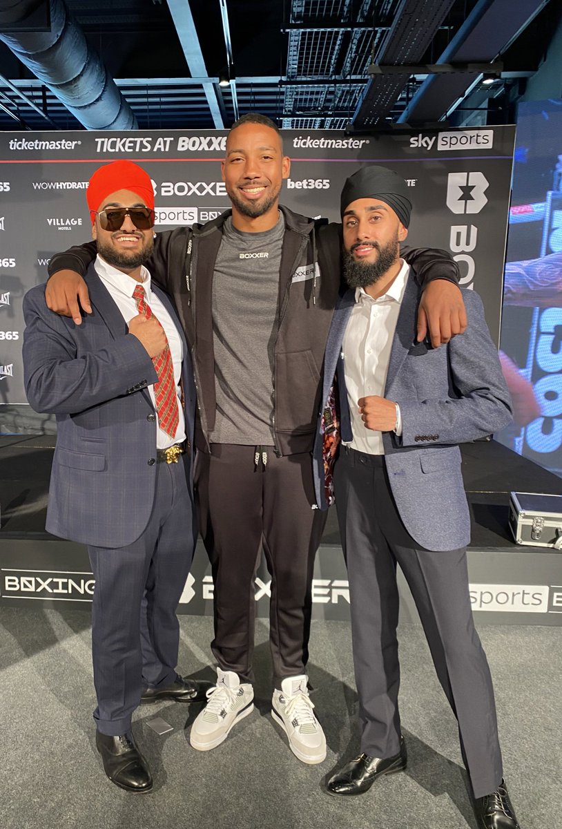 Tal_Singh's tweet photo. Representing 👑 Amazing day with @boxxer for the media day and press conference for @SkySports @SkySportsBoxing here at my teams stadium @LFC Anfield! #TalSingh https://t.co/RVMHXA8eJa