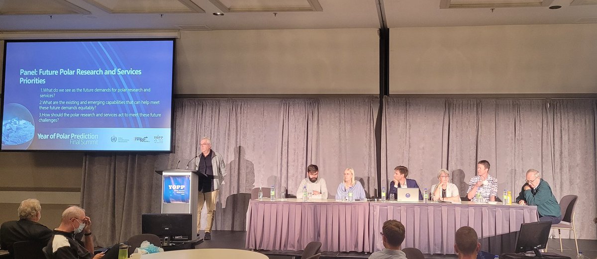 polarprediction's tweet image. Last but not least at the #YOPPFinalSummit, we have this amazing panel discussing where future #polar research and services priority should be. What are your opinions?