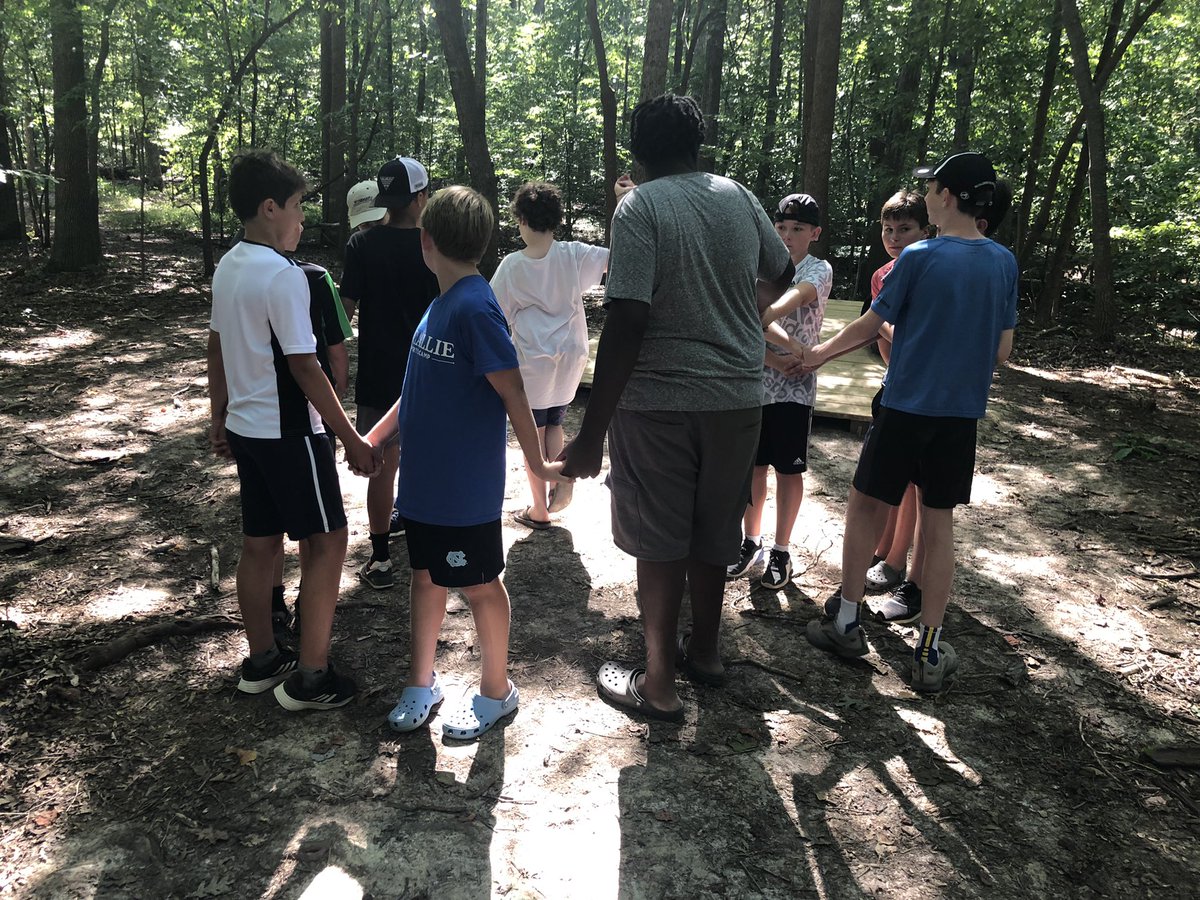 WCDS_Middle's tweet photo. Team building for seventh grade boys is a breeze! #WCDSMiddleSchool https://t.co/3RlB0ClWGg