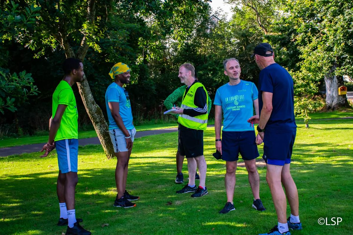 LongfordRun's tweet photo. Some memories from last Saturday's @parkrunIE with @SanctuaryRunner in #Longford #Solidarity #friendship #respect https://t.co/YaXy5bFWRc