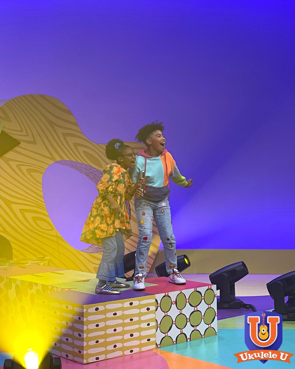 It’s a new month filled with new beginnings, a new school year, and more opportunities to shine your light! 🔦✨

Tag a friend in the comments below who would LOVE our recent episode of Ukulele U, “Shine”, available on CBC Gem and CBC Kids to sing along with us. 🎶💙

#UkuleleU