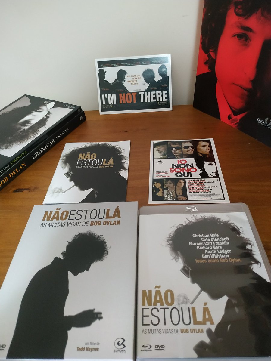 dailybobdylan1's tweet photo. O filme I'm Not There, do diretor Todd Haynes, apresenta as multidões que Dylan contém em si. Obra espetacular e que está disponível nessa linda edição de colecionador da @versatilhv. https://t.co/mn31h06Bq5