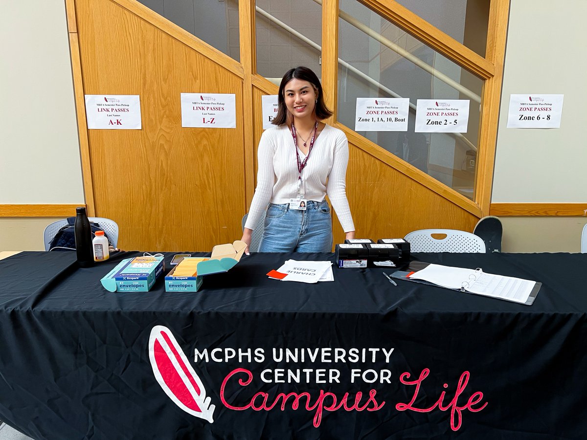 MCPHS's tweet photo. Move-in day on our Boston campus! Welcome to some of Boston's newest residents.
#MCPHS #BostonintheFall #BacktoSchool https://t.co/R62dtrgR1M