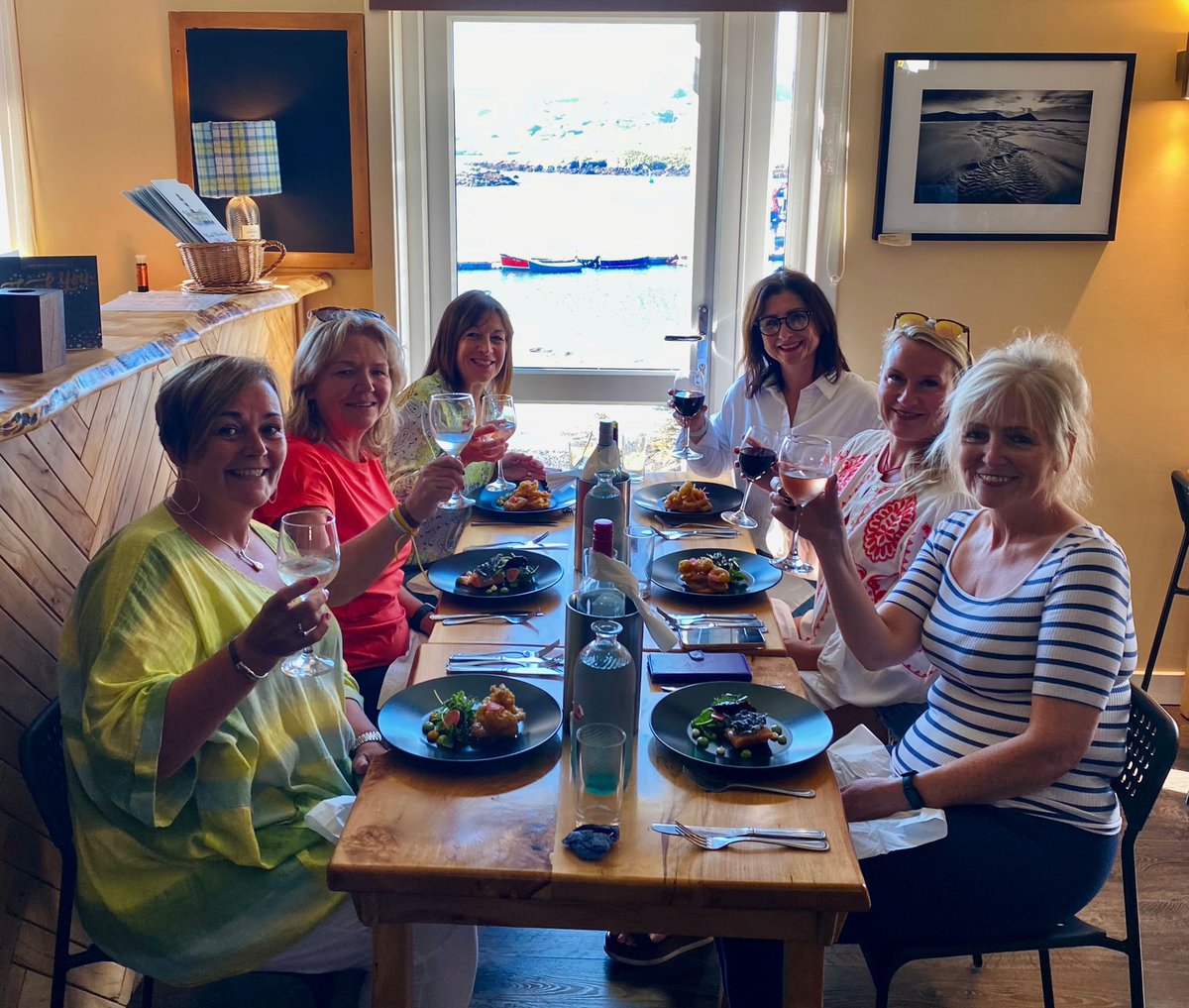 Lorna Bryson tweet media