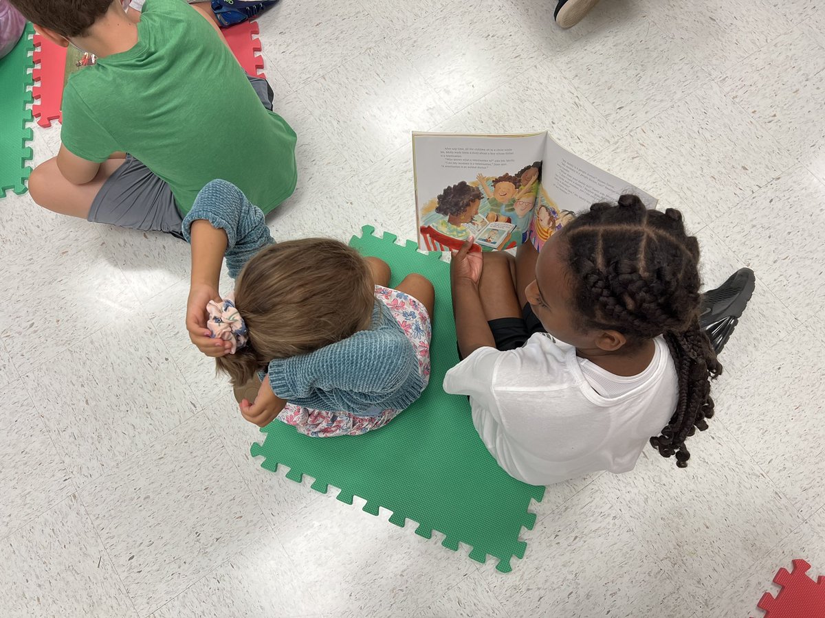 Susan Simmons (@mrssimmonslres) on Twitter photo Book buddies are back! <a href="/jmitkows1/">jen Mitkowski</a> and I have paired our classes since 2002! #LRElem <a href="/LittleRiverLCPS/">Little River ES</a> Book buddies are back! <a href="/jmitkows1/">jen Mitkowski</a> and I have paired our classes since 2002! #LRElem <a href="/LittleRiverLCPS/">Little River ES</a>