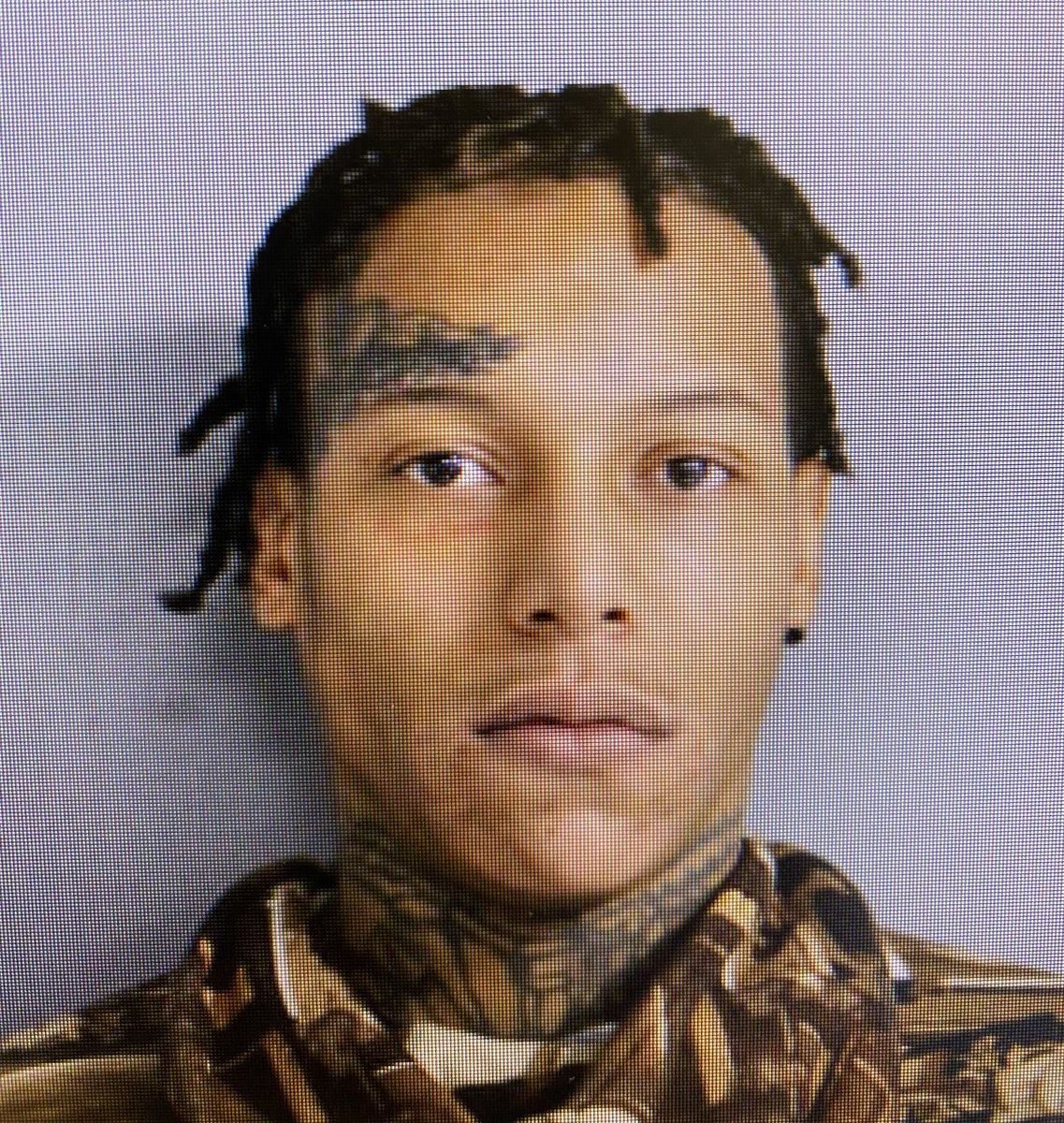 StevenGravesTV's tweet photo. The is the man, Devin Revels, who Elmhurst police say escaped police custody. He was arrested for Catalytic converter thefts today.

Officers say he kicked out the back window of a police car @cbschicago https://t.co/Z4o3wU14Bs