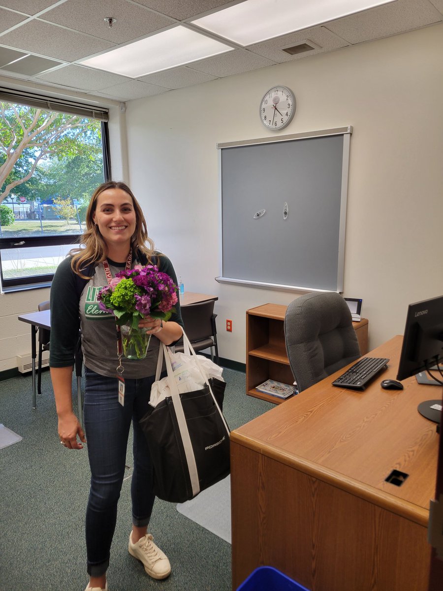 So very happy for the fabulous @DLong_LRES - the new Assistant Principal at <a href="/BSTElementary/">Belmont Station</a> Belmont Station ES!!!  We are sad to see her go after such a positive impact but <a href="/LittleRiverLCPS/">Little River ES</a> is happy to have had her!!! Goodluck!!  #leadloudoun #LRelem